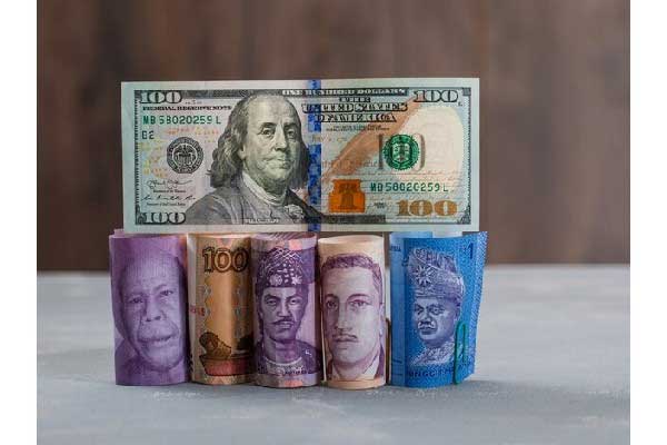 慧欣女神：8.30周评黄金3430多，原油63.3多